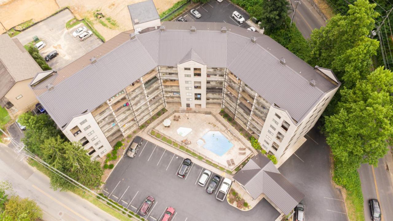 Condo 103 at Olde Gatlinburg Place - Downtown Gatlinburg Exterior foto