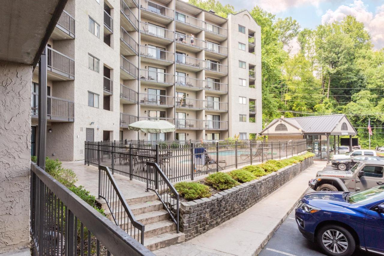 Condo 103 at Olde Gatlinburg Place - Downtown Gatlinburg Exterior foto
